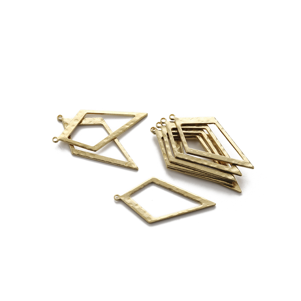 Raw Brass Hammered Rhombus Cha - Metal Photo Panel ulasan dan harga