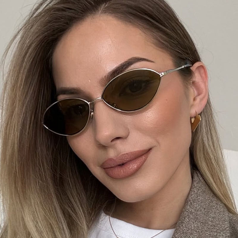Retro Cat eye Woman Sunglasses - Metal Photo Panel ulasan dan harga